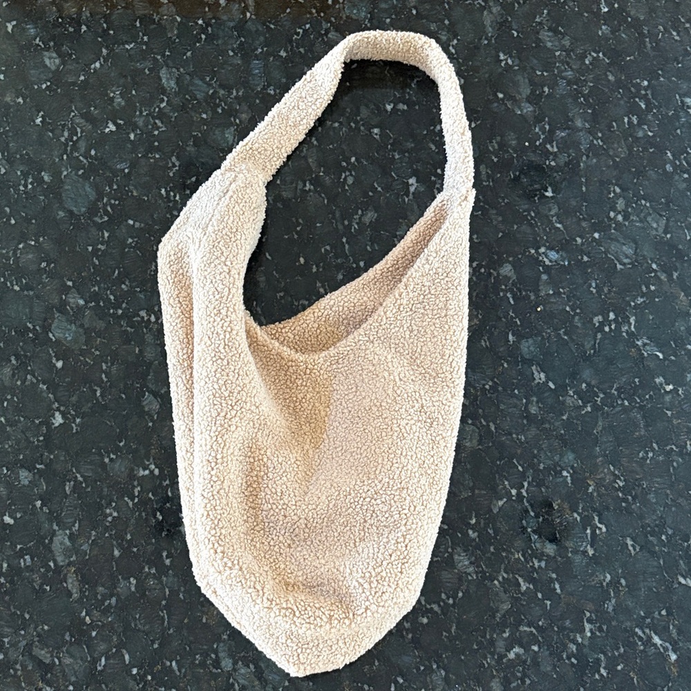 Elegant Tan Shoulder Bag
